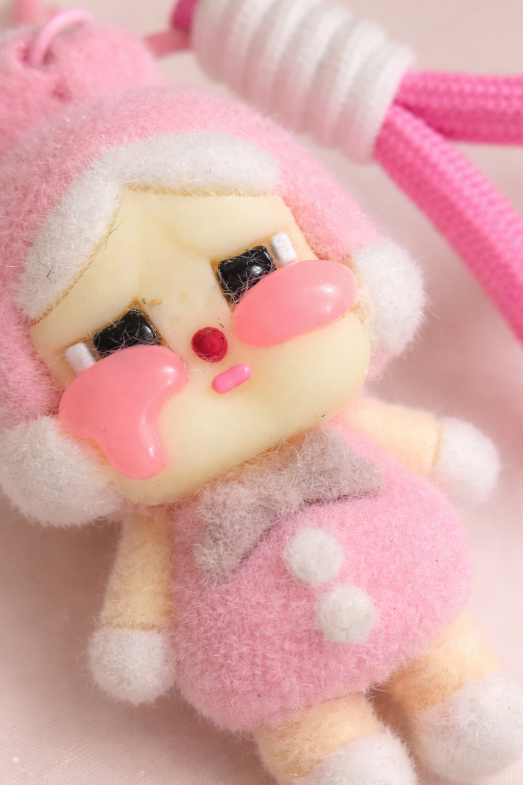 Colorful Crybaby Cuties keychain by Givana, featuring adorable cartoon character design in six vibrant colors.