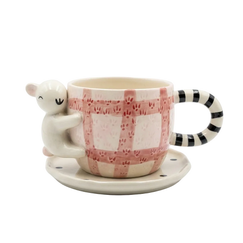 Givana 3D rabbit ceramic mug with polka dot saucer set, featuring a cute rabbit design and colorful polka dot pattern.