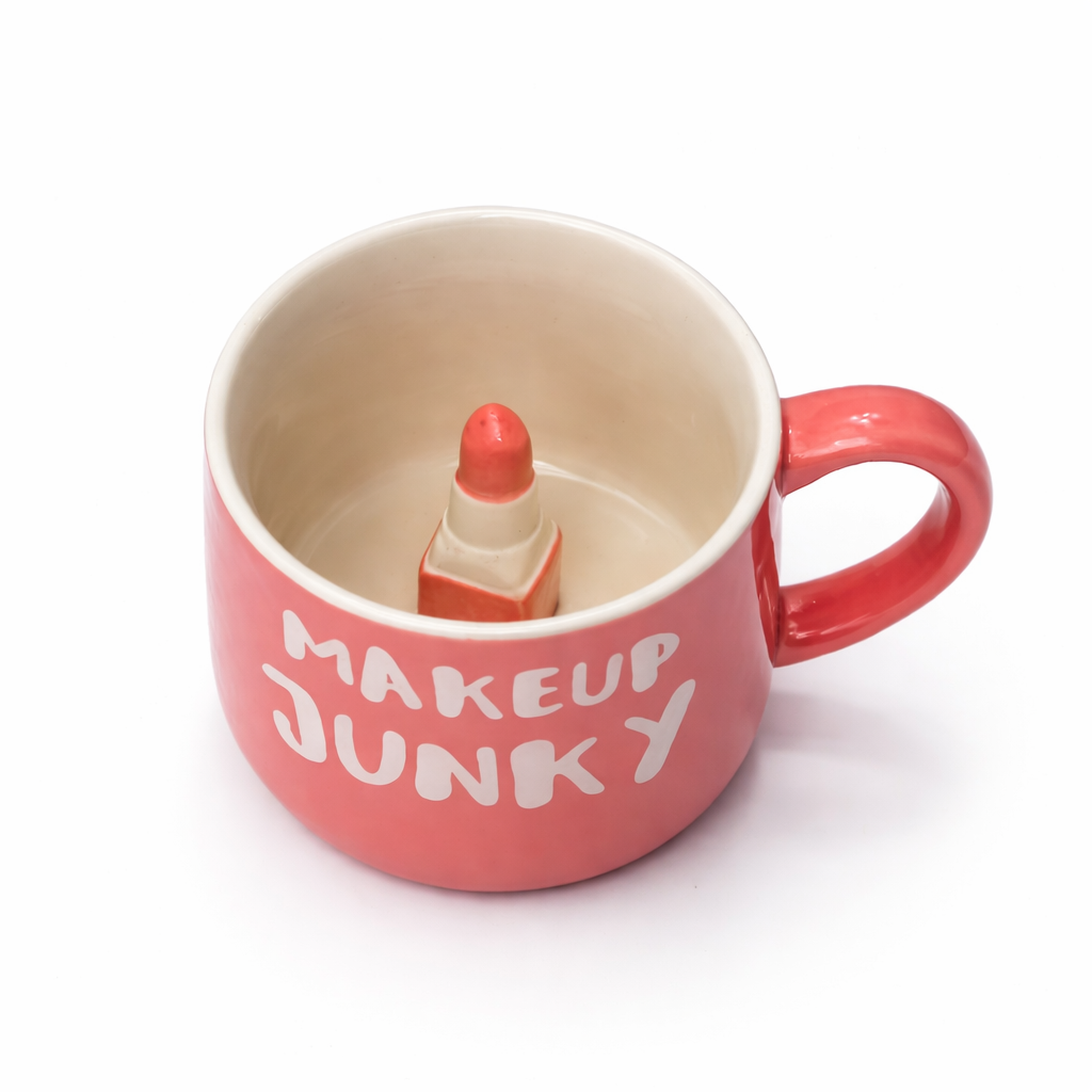 Givana Makeup Junky mug with bold statement design featuring a lipstick and sparkle accents, perfect for makeup lovers.