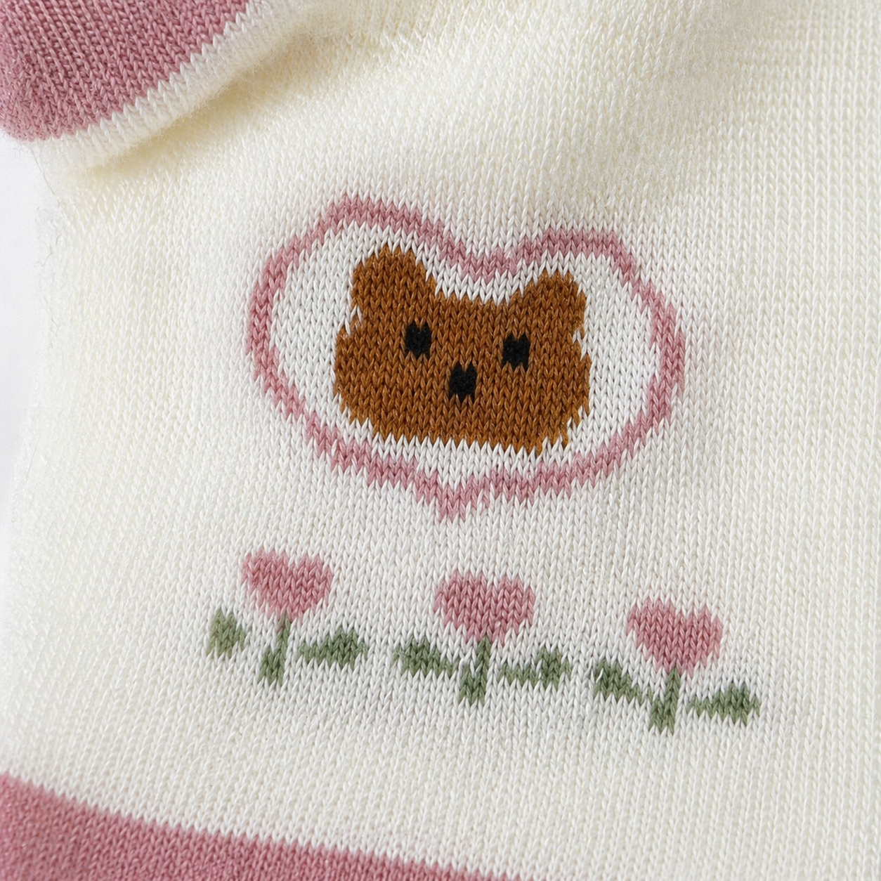 Givana Cutie Vibes Socks with five colorful, playful designs, featuring fun patterns and bright colors for a trendy look.