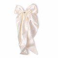 White Givana Stanley Mug gift set featuring a sleek design and handle, perfect for any beverage.