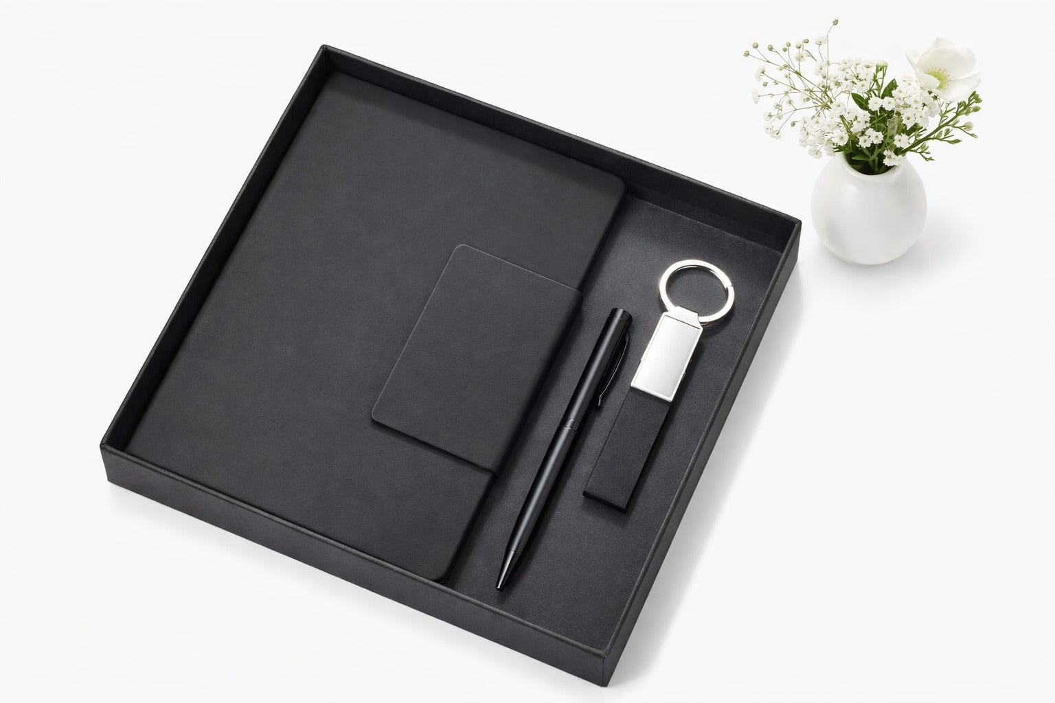 Givana 20-piece set of stainless steel cutlery with polished finish, including forks, knives, and spoons arranged on a wooden table.